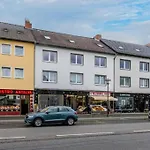 Appartement Crew Beds - In 4x Bedroom, Single Beds, Free Coffee, Wifi & Parking - 24h Check In #wob01 #wob02 *