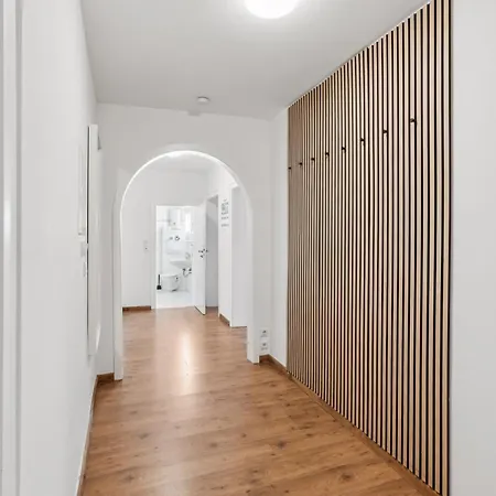 Appartement Crew Beds - In 4x Bedroom, Single Beds, Free Coffee, Wifi & Parking - 24h Check In #wob01 #wob02 Wolfsburg